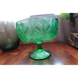 Vintage F.T.D 1975 green‎ oak leaf art glass pedestal bowl/compote